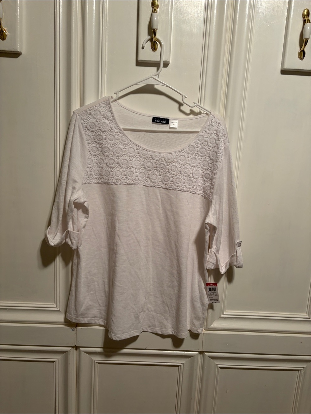 Basic Editions White Scoop Neck Lace Yoke Tunic